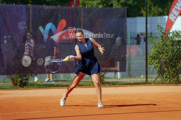 Leipzig Open 2026 - W75 Leipzig - Achtelfinale: Valentina Steiner (GER) - Julie Pastikova (CZE) Valentina Steiner (GER) schlägt den Ball mit der Vorhand zurück am 06.08.2026 im Leipziger Tennisclub 1990 e.V., Leipzig (Sachsen) Leipzig Leipziger Tennisclub 1990 e.V. Sachsen Deutschland *** Leipzig Open 2026 W75 Leipzig Round of 16 Valentina Steiner (GER) vs. Julie Pastikova (CZE) Valentina Steiner (GER) returns the ball with a forehand on August 6, 2026, at the Leipzig Tennis Club 1990 e.V., Leipzig, Saxony, Leipzig, Leipzig Tennis Club 1990 e.V., Saxony, Germany