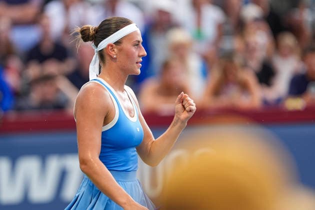 WTA, Tennis Damen Masters 1000 National Bank Open Toronto 2026 - Round of 32 - Day 6 Marta Kostiuk of Ukraine celebrates after her victory during the Women™s Singles round of 32 match against Madison Keys of United States on day 6 of the WTA Masters 1000 National Bank Open at Sobeys Stadium on August 6, 2026, in Toronto, Canada. (Photo by Leonardo Ramirez Eyepix Group) Copyright: xLeonardoxRamirezx xEyepixxGroupx LR_06082026_08882