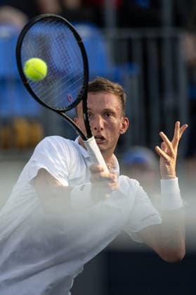 MONTREAL, QC - AUGUST 06: Jiri Lehecka from Czeckia returns the ball against Alexander Blockk from Belgium during their singles third round match on day five of the ATP, Tennis Herren 1000 National Bank Open presented by Rogers at Stade IGA on August 6, 2026 in Montreal, Quebec, Canada.(Photo by Vincent Ethier Icon Sportswire)( TENNIS: AUG 06 National Bank Open EDITORIAL USE ONLY Icon2608061092