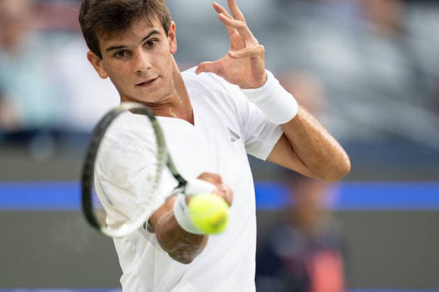 MONTREAL, QC - AUGUST 06: Raphael Jodar from Spain returns the ball against Lorenzo Musetti from Italia during their singles third round match on day five of the ATP, Tennis Herren 1000 National Bank Open presented by Rogers at Stade IGA on August 6, 2026 in Montreal, Quebec, Canada.(Photo by Vincent Ethier Icon Sportswire)( TENNIS: AUG 06 National Bank Open EDITORIAL USE ONLY Icon2608064984