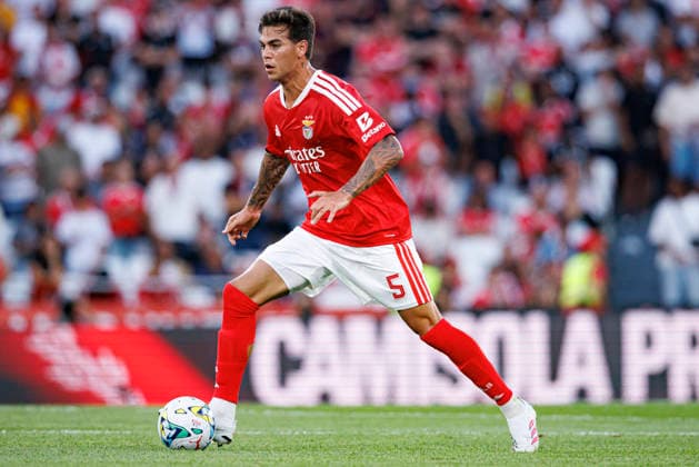 August 6, 2026, Lisbon, Portugal: Enzo Barrenechea (SL Benfica) seen in action during the UEFA Europa League third round qualifying game between teams of SL Benfica and Heart of Midlothian FC at Estadio Da Luz. Final score; SL Benfica 6:1 Heart of Midlothian FC Lisbon Portugal - ZUMAs197 20260806_aaa_s197_219 Copyright: xMaciejxRogowskix