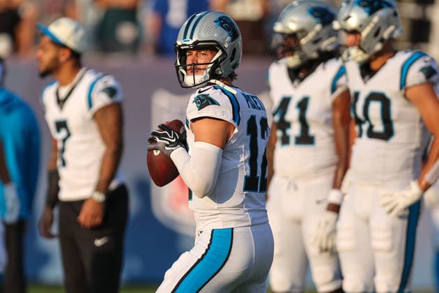 CANTON, OH - AUGUST 06: Carolina Panthers quarterback Kenny Pickett (12) throws a pass prior to the National Football League preseason game between the Carolina Panthers and Arizona Cardinals on August 6, 2026, at the Tom Benson Hall of Fame Stadium in Canton, OH. (Photo by Frank Jansky Icon Sportswire) NFL, American Football Herren, USA AUG 06 Hall of Fame Game - Panthers vs Cardinals EDITORIAL USE ONLY Icon26080621