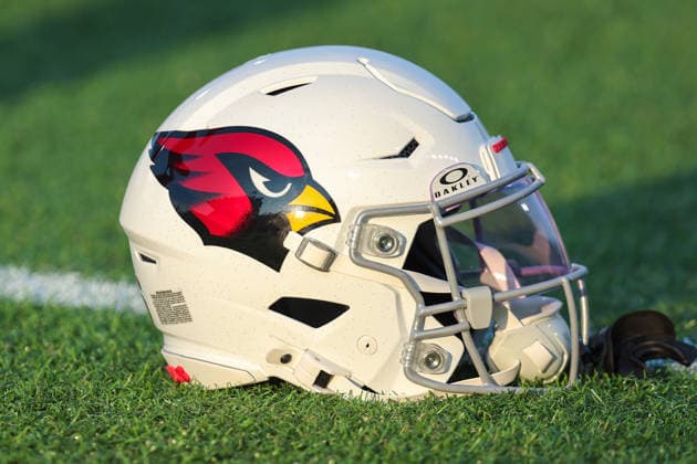 CANTON, OH - AUGUST 06: An Arizona Cardinals helmet on the field prior to the National Football League preseason game between the Carolina Panthers and Arizona Cardinals on August 6, 2026, at the Tom Benson Hall of Fame Stadium in Canton, OH. (Photo by Frank Jansky Icon Sportswire) NFL, American Football Herren, USA AUG 06 Hall of Fame Game - Panthers vs Cardinals EDITORIAL USE ONLY Icon26080629
