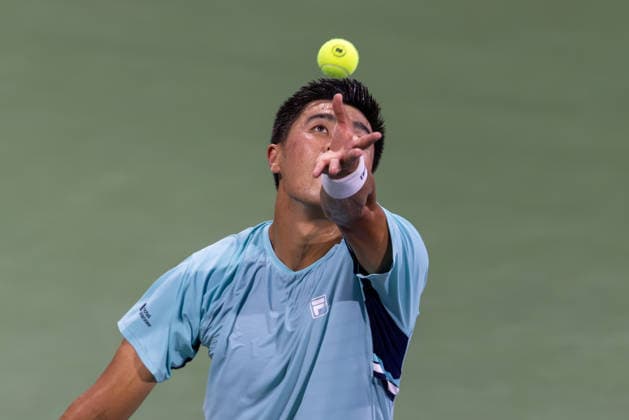 August 6, 2026, Montreal, Quebec, Canada: BRANDON NAKASHIMA (28) from USA serving in match against Titouan Droguet from France in third round at Canadian Open at IGA stadium in Montreal, Quebec, Canada on 2026-08-06 Montreal Canada - ZUMAl189 20260806_zsp_l189_128 Copyright: xYannickxLegarex