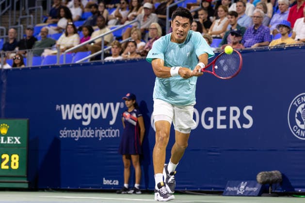 August 6, 2026, Montreal, Quebec, Canada: BRANDON NAKASHIMA (28) from USA serving in match against Titouan Droguet from France in third round at Canadian Open at IGA stadium in Montreal, Quebec, Canada on 2026-08-06 Montreal Canada - ZUMAl189 20260806_zsp_l189_147 Copyright: xYannickxLegarex