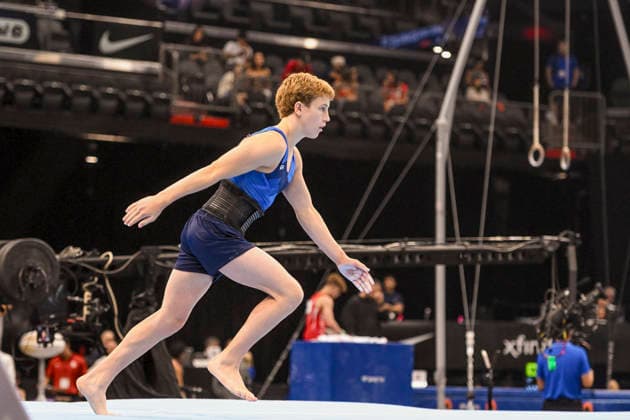 Gymnastics: Gymnastics: Xfinity US Gymnastics Championships Abe Stewart of Momentum competes on floor exercise in the junior division of the Xfinity USA Gymnastics Championship at the Mortgage Matchup Center in Phoenix, Arizona, Thursday, August 6, 2026. (Thomas Fernandez Image of . Phoenix Arizona United States EDITORIAL USE ONLY Copyright: xx ThomasxFernandezx iosphotos417372