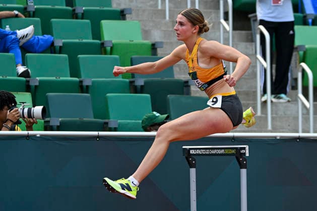 World Athletics U20 Championships Oregon 2026 EUGENE, UNITED STATES OF AMERICA - AUGUST 6, 2026 : Rebekka Feirle (GER) competing in the 400m hurdles during the World Athletics U20 Championships Oregon 2026 at Hayward Field on August 6, 2026 in Eugene, United States Of America. *** World Athletics U20 Championships Oregon 2026 EUGENE, UNITED STATES OF AMERICA AUGUST 6, 2026 Rebekka Feirle of Germany competing in the 400-meter hurdles during the World Athletics U20 Championships Oregon 2026 at Hayward Field on August 6, 2026, in Eugene, United States of America Copyright: xBEAUTIFULxSPORTS DecaxText&Bildx