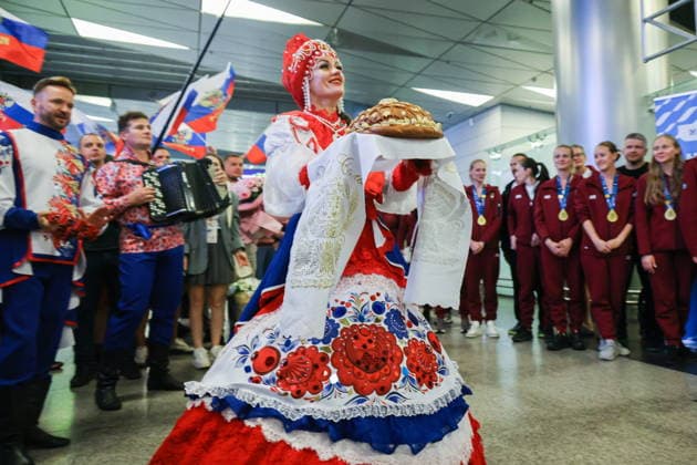 RUSSIA, MOSCOW - AUGUST 7, 2026: A ceremony to welcome the Russian national synchronised swimming team takes place at Vnukovo Airport. The team returned from France after the 2026 European Aquatics Championships, held in Paris from July 31 to August 16, having won three gold, one silver, and three bronze medals. Russian athletes performed in the event under a neutral status Russian Synchronised Swimming Team Arrive Home After 2026 European Aquatics Championships  - ZUMAt113 20260807_zaa_t113_013 Copyright: xVladimirxGerdox