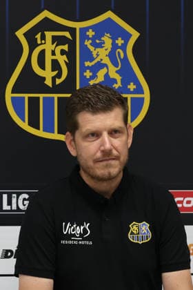 07.08.2026, xrekx, Fussball 3.Liga, 1. FC Saarbruecken - Pressekonferenz mit Sportvorstand Markus Thiele v.l. Dominik Hechler Leiter Medien & Kommunikation (1.FC Saarbruecken) (DFL DFB REGULATIONS PROHIBIT ANY USE OF PHOTOGRAPHS as IMAGE SEQUENCES and or QUASI-VIDEO) Saarbruecken *** August 7, 2026, xrekx, Soccer 3rd Division, 1 FC Saarbrücken Press Conference with Sports Director Markus Thiele (from left) Dominik Hechler, Head of Media and Communications, 1 FC Saarbrücken. DFL and DFB regulations prohibit any use of photographs as image sequences and or quasi-video. Saarbrücken