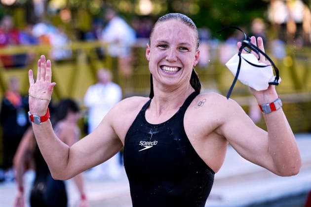 Swimming, European Championships in Paris, open water, women, 3km knockout sprint, winner Isabel Gose