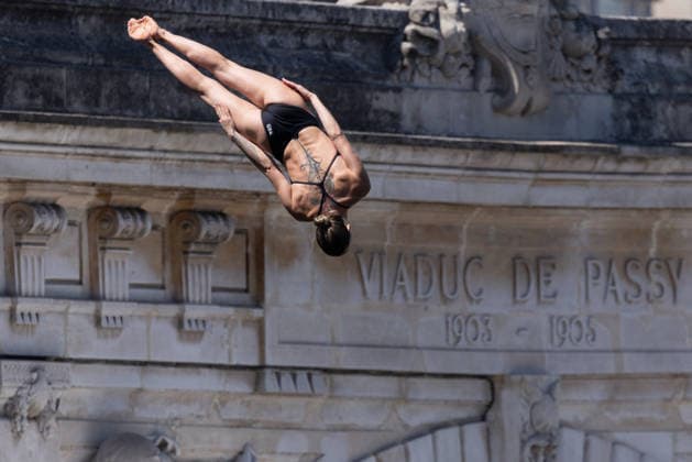 First day of Women 20m high diving final European Aquatics Championships - Paris Germany s Iris Corinna Schmidbauer dive during the first day of Women’s 20m high diving final event during the LEN European Aquatics Championships in the Seine river in Paris on August 7, 2026. Photo by Raphael Lafargue ABACAPRESS.COM Paris France  Copyright: xLafarguexRaphael ABACAx