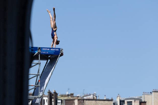 First day of Women 20m high diving final European Aquatics Championships - Paris Netherlands diver Ginni Van Katwijk competes in round 1 of the women’s 20m high diving event during the LEN European Aquatics Championships, alongside the Seine River, in Paris on August 7, 2026. Photo by Raphael Lafargue ABACAPRESS.COM Paris France  Copyright: xLafarguexRaphael ABACAx