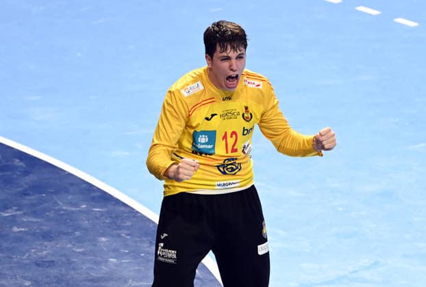 U18 GERMANY vs SPAIN RUBEN CARDENOSA LOPEZ goalkeeper, young handball player of U18 Spain, during the semi final match of European Championship, EM, Europameisterschaft against Germany, at Aleksandar Nikolic Hall. Belgrade, 07.08.2026. photo: Nebojsa Parausic MN Press HANDBALL, MEN™S U18 EHF EURO 2026, GERMANY, SPAIN Belgrade Hall Aleksandar Nikolic Serbia Copyright: xNebojsaxParausicx xMNxPressx
