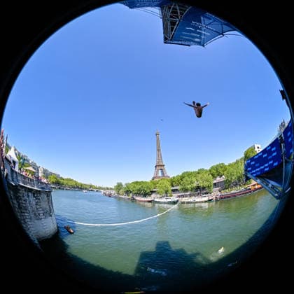 Viktor Renato Dobra of Hungary competes in the High Diving Men s 20m Final during the European Aquatics Championships at the Olympic Aquatic Center in Paris (France), August 7, 2026. Giorgio Scala DBM - Deepbluemedia Insidefoto