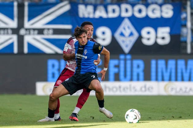 v.li.: Lovis Bierschenk (SV Waldhof, 7), Steven van der Sloot (F95, 2), Zweikampf, Spielszene, Duell, duel, tackle, tackling, Dynamik, Action, Aktion, 07.08.2026, Mannheim (Deutschland), Fussball, 3. Liga, SV Waldhof Mannheim - Fortuna Düsseldorf, DFB DFL REGULATIONS PROHIBIT ANY USE OF PHOTOGRAPHS AS IMAGE SEQUENCES AND OR QUASI-VIDEO. *** From left: Lovis Bierschenk (SV Waldhof), 7; Steven van der Sloot (F95), 2; tackle, game scene, duel, tackle, tackling, dynamism, action, August 7, 2026, Mannheim, Germany, soccer, 3rd Division, SV Waldhof Mannheim vs. Fortuna Düsseldorf, DFB and DFL regulations prohibit any use of photographs as image sequences and or quasi-video xozx