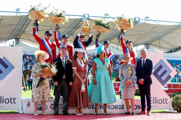 2026 Dublin Horse Show, Laya Arena, Dublin 7 8 2026 Nations™ Cup of Ireland for award of the Aga Khan Trophy The United States of America team celebrate on the winners podium with the Aga Khan Trophy The United States of America team celebrate on the winners podium with the Aga Khan Trophy 7 8 2026  Copyright: xx DC3A9895