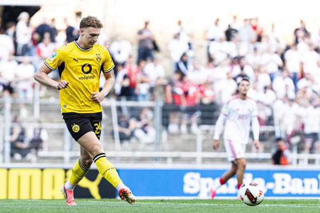 Regionalliga West: Borussia Dortmund II - 1.FC Köln II, 07.08.2026 Elias Benkara (Borussia Dortmund U23, 24) Regionalliga West: Borussia Dortmund II - 1.FC Köln II, Rote Erde, Dortmund; 07.08.2026 DFB regulations prohibit any use of photographs as image sequences and or quasi video. *** Regionalliga West: Borussia Dortmund II vs. 1. FC Köln II, August 7, 2026 Elias Benkara Borussia Dortmund U23, 24 Regionalliga West Borussia Dortmund II 1 FC Köln II, Rote Erde, Dortmund August 7, 2026 DFB regulations prohibit any use of photographs as image sequences and or quasi-video Copyright: xBEAUTIFULxSPORTS Buriakovx