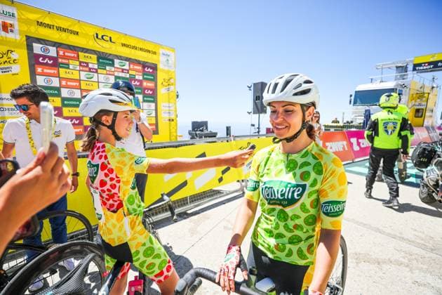 7E ÉTAPE DU TOUR DE FRANCE FEMMES AU MONT VENTOUX. PHOTOPQR LE DAUPHINE Eliot BERNARD ; Bédoin ; 07 08 2026 ; Mont Ventoux, le 7 août 2026. Passage des caravanes du Tour et ambiance au sommet du mont Ventoux pour la 7e étape du Tour de France Femmes avec Zwift. Photo : Eliot Bernard. 7th stage of the fifth edition of the Women s Tour de France cycling race, 146.8 km from Voulte-sur-Rhone to The Mont Ventoux, at The Mont Ventoux, southeastern France on August 7, 2026. Bédoin Vaucluse Provence-Alpes-Côte d Azur France  Copyright: xPHOTOPQR LExDAUPHINE MAXPPPxEliotxBERNARDx 20260807JDL3936 20260807JDL3936