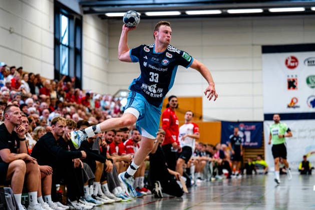 07.08.2026, xdobgx, Handball Heide-Cup 2026, HSV Hamburg - HOJ Elite v.l. Moritz Sauter (Handball Verein Hamburg, 33) beim Wurf, in action, throwing Schneverdingen *** August 7, 2026, xdobgx, 2026 Heide Cup Handball Tournament, HSV Hamburg HOJ Elite vs. Moritz Sauter Handball Sport Verein Hamburg, No. 33 taking a shot, in action, shooting at Schneverdingen