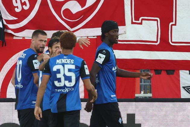 07.08.2026, xrekx, Fussball 3.Liga, SV Waldhof Mannheim - Fortuna Düsseldorf v.l. Torjubel nach dem Tor zum celebrating the goal celebrate 2:0 durch Julian Ulbricht (SV Waldhof Mannheim) (DFL DFB REGULATIONS PROHIBIT ANY USE OF PHOTOGRAPHS as IMAGE SEQUENCES and or QUASI-VIDEO) Mannheim *** August 7, 2026, xrekx, Soccer 3rd Division, SV Waldhof Mannheim vs. Fortuna Düsseldorf – Goal celebration after Julian Ulbricht’s goal to make it 2–0 for SV Waldhof Mannheim. DFL and DFB regulations prohibit any use of photographs as image sequences and or quasi-video. Mannheim