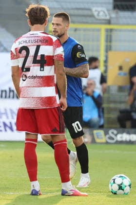 07.08.2026, xrekx, Fussball 3.Liga, SV Waldhof Mannheim - Fortuna Düsseldorf v.l. Fabian Schleusener (Fortuna Duesseldorf) Torjubel nach dem Tor zum celebrating the goal celebrate 2:0 durch Julian Ulbricht (SV Waldhof Mannheim) (DFL DFB REGULATIONS PROHIBIT ANY USE OF PHOTOGRAPHS as IMAGE SEQUENCES and or QUASI-VIDEO) Mannheim *** August 7, 2026, xrekx, Soccer 3rd Division, SV Waldhof Mannheim vs. Fortuna Düsseldorf: Fabian Schleusener of Fortuna Düsseldorf celebrates the 2–0 goal scored by Julian Ulbricht against SV Waldhof Mannheim. DFL and DFB regulations prohibit any use of photographs as image sequences and or quasi- VIDEO Mannheim