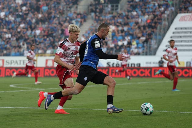 v. li. im Zweikampf, Felix Meiser (Fortuna Duesseldorf, 20),Kushtrim Asallari (SV Waldhof Mannheim, 20) GER, SV Waldhof Mannheim gegen Fortuna Duesseldorf Fussball 1.Spieltag Spielzeit 2026 2027 07.08.2026 (DFL DFB REGULATIONS PROHIBIT ANY USE OF PHOTOGRAPHS as IMAGE SEQUENCES and or QUASI-VIDEO). GER SV Waldhof Mannheim gegen Fortuna Duesseldorf Fussball 1.Spieltag Spielzeit 2026 2027 01.08.2026 Mannheim *** From left in a one-on-one duel: Felix Meiser (Fortuna Düsseldorf), 20; Kushtrim Asallari (SV Waldhof Mannheim), 20 (GER), SV Waldhof Mannheim vs. Fortuna Düsseldorf Soccer, Matchday 1, 2026–2027 Season, July 8, 2026. DFL and DFB regulations prohibit any use of photographs as image sequences and or quasi-video GER SV Waldhof Mannheim vs. Fortuna Düsseldorf Soccer, Matchday 1, 2026–2027 Season, January 8, 2026, Mannheim Copyright: xEibner-Pressefoto JoergxHirschx EP_JHH