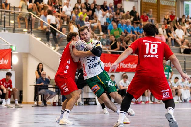 Max BENEKE (FRISCH AUF! Goeppingen, 09) erzielt ein Tor, Aktion, Torwurf GER, FRISCH AUF! Goeppingen vs. TSV Neuhausen Filder, Handball, Vorbereitung, Turnier, S-Cup Altensteig, Viertelfinale, Spielzeit 2026 2027, 07.08.2026, GER, FRISCH AUF! Goeppingen vs. TSV Neuhausen Filder, Handball, Vorbereitung, Turnier, S-Cup Altensteig, Viertelfinale, Spielzeit 2026 2027, 07.08.2026, Altensteig *** Max BENEKE FRISCH AUF Goeppingen, 09 scores a goal, play, shot on goal GER, FRISCH AUF Goeppingen vs. TSV Neuhausen Filder, handball, preseason, tournament, S Cup Altensteig, Quarterfinals, 2026–2027 season, August 7, 2026, GER, FRISCH AUF Goeppingen vs. TSV Neuhausen Filder, handball, preseason, tournament, S Cup Altensteig, quarterfinals, 2026–2027 season, August 7, 2026, Altensteig Copyright: xEibnerxPressefoto OliverxSchmidtx EP_OST