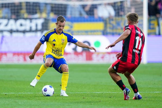 Football, Netherlands, SC Cambuur-Leeuwarden v Excelsior Rotterdam