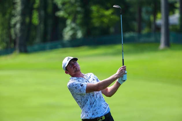 August 7, 2026: Nick Dunlap hits ball at 9th hole during 2nd Round at 2026 Wyndham Championship, Sedgefield Country Club in Greensboro, North Carolina. CSM PGA, Golf Herren 2026: Wyndham Championship Aug 07  - ZUMAc04_ 20260807_zma_c04_122 Copyright: xDavidxBeachx