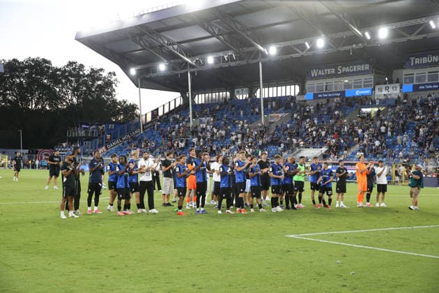 07.08.2026, xrekx, Fussball 3.Liga, SV Waldhof Mannheim - Fortuna Düsseldorf v.l. Waldhof Mannschaft, Spieler, jubeln nach Spielende, Team, Player, celebrate at the end of the match (DFL DFB REGULATIONS PROHIBIT ANY USE OF PHOTOGRAPHS as IMAGE SEQUENCES and or QUASI-VIDEO) Mannheim *** August 7, 2026, xrekx, Soccer 3rd Division, SV Waldhof Mannheim vs. Fortuna Düsseldorf – Waldhof team, players celebrating after the match, team, players, celebrating at the end of the match. DFL and DFB regulations prohibit any use of photographs as image sequences and or quasi-video. Mannheim