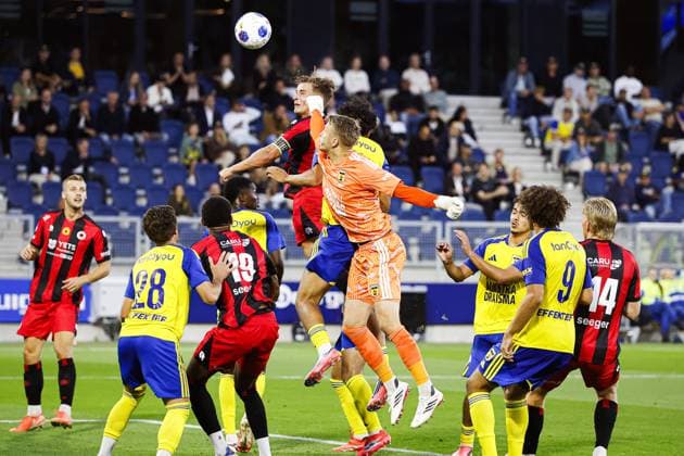 LEEUWARDEN - Noah Naujoks of Excelsior Rotterdam scores the 0-4 during the Dutch Eredivisie match between SC Cambuur and Excelsior Rotterdam at the Kooi Stadion on August 7, 2026, in Leeuwarden, the Netherlands. VINCENT JANNINK ANP Eredivisie 2026 27 xVIxANPxSportx xxANPxIVx 565050234 originalFilename: 565050234.jpg