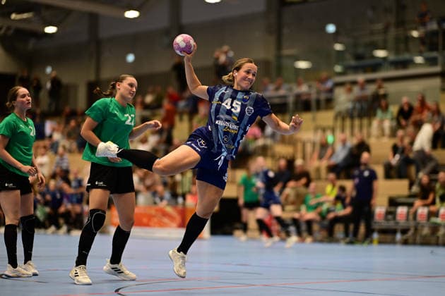 Handball I Frauen I Saison 2026-2027 I Testspiel I Buxtehuder SV - VfL Oldenburg I 07.08.2026 Carina Senel (45, Buxtehuder Sportverein) Buxtehude Halle Nord (Neu) Niedersachsen Deutschland *** Handball I Women I 2026–2027 Season I Friendly Match I Buxtehuder SV vs. VfL Oldenburg I August 7, 2026 Carina Senel 45, Buxtehuder Sportverein, Buxtehude, Halle Nord, New Lower Saxony, Germany Copyright: xLobeca FelixxWeißbergx