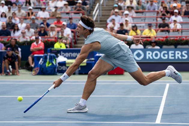 August 7, 2026, Montreal, Pq, Canada: Ben Shelton of the United States hits a return to Zizou Bergs of Belgium during third round tennis action at the National Bank Open in Montreal on Friday, Aug. 7, 2026. Canada News - August 7, 2026  - ZUMAc35_ 20260807_zaf_c35_028 Copyright: xChristinnexMuschix