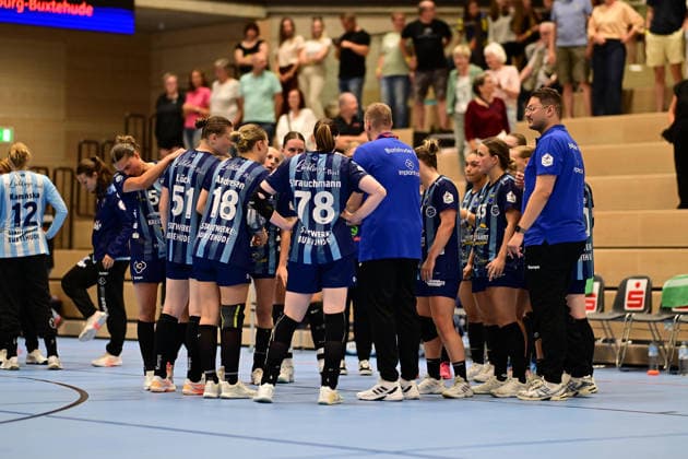 Handball I Frauen I Saison 2026-2027 I Testspiel I Buxtehuder SV - VfL Oldenburg I 07.08.2026 Buxtehuder Sportverein Frauen zusammen Buxtehude Halle Nord (Neu) Niedersachsen Deutschland *** Handball I Women I 2026–2027 Season I Friendly Match I Buxtehuder SV vs. VfL Oldenburg I August 7, 2026 Buxtehuder Sportverein Women s Team Buxtehude Halle Nord Neu Lower Saxony Germany Copyright: xLobeca FelixxWeißbergx
