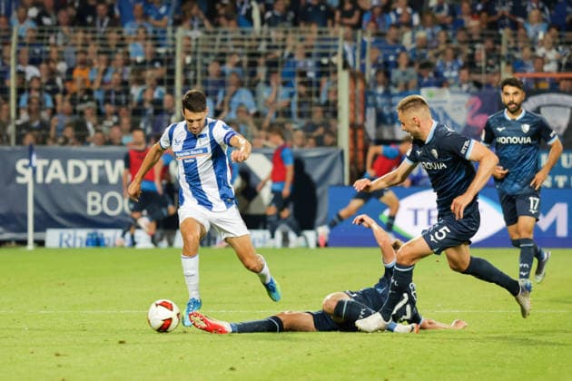 07.08.2026, xgrfx, Fussball 2.Bundesliga, VfL Bochum - Hertha BSC Berlin v.l. Josip Brekalo (Hertha BSC), Oliver Olsen (VfL Bochum) (DFL DFB REGULATIONS PROHIBIT ANY USE OF PHOTOGRAPHS as IMAGE SEQUENCES and or QUASI-VIDEO) Bochum *** August 7, 2026, xgrfx, Soccer 2. Bundesliga, VfL Bochum vs. Hertha BSC Berlin, featuring Josip Brekalo (Hertha BSC) and Oliver Olsen (VfL Bochum). DFL and DFB regulations prohibit any use of photographs as image sequences and or quasi-video. Bochum