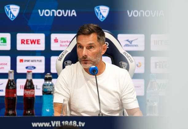 Stefan Leitl (Hertha BSC, Cheftrainer) nimmt nach dem Spiel an der Pressekonferenz teil. GER, VfL Bochum 1848 vs Hertha BSC, 2. Bundesliga, 1. Spieltag, Saison 2026-27, Vonovia Ruhrstadion, Bochum, 07.08.2026 DFL REGULATIONS PROHIBIT ANY USE OF PHOTOGRAPHS AS IMAGE SEQUENCES AND OR QUASI-VIDEO Foto: HMB Media Scott W. Coleman Bochum Vonovia Ruhrstadion Nordrhein-Westfalen GER Copyright: xScottxW.xColemanx