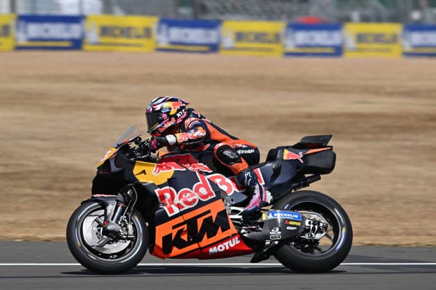 MOTO - MOTO GP - BRITISH GRAND PRIX 2026 23 BASTIANINI Enea (ita), Red Bull KTM Tech3, KTM RC16, action during the 2026 Qatar Airways Grand Prix of Great Britain on the Silverstone Circuit from August 7 to 9, 2026, in Silverstone, United Kingdom - SilverstoneUnited Kingdom  Copyright: xGIGIxSOLDANOx