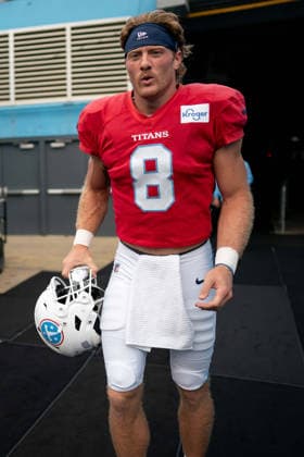 August 7, 2026, Nashville, Tennessee, USA: Tennessee Titans quarterback Will Levis (8) heads onto the field during the Blue & White Scrimmage at Nissan Stadium. Nashville USA - ZUMAh237 20260807_zsp_h237_001 Copyright: xCamdenxHallx