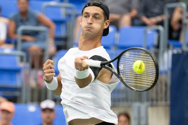 MONTREAL, QC - AUGUST 07: Terence Atmane from France returns the ball against Jakub. Mensik from Czechia during their singles third round match on day six of the ATP, Tennis Herren 1000 National Bank Open presented by Rogers at Stade IGA on August 7, 2026 in Montreal, Quebec, Canada.(Photo by Vincent Ethier Icon Sportswire) TENNIS: AUG 07 National Bank Open EDITORIAL USE ONLY Icon2608070217