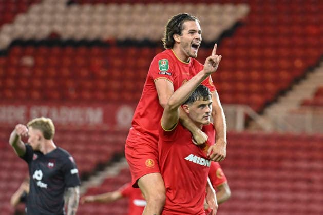 Middlesbrough v Wrexham - Carabao Cup First Round Will Lankshear of Middlesbrough celebrates with teammate Leo Castledine after scoring the opening goal during the Carabao Cup first round match between Middlesbrough and Wrexham at the Riverside Stadium in Middlesbrough, United Kingdom, on August 7, 2026. Middlesbrough North Yorkshire United Kingdom  Copyright: xMIxNewsx originalFilename:fletcher-middlesb260807_npkFy.jpg