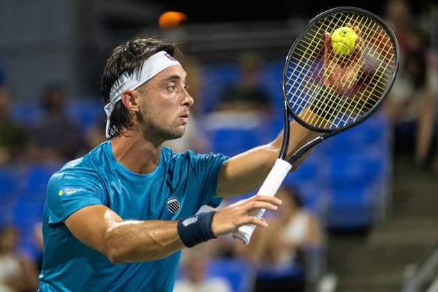 MONTREAL, QC - AUGUST 07: Thiago Agustin Tirante from Argentina serves against Alexei Popyrin from Australia during their singles third round match on day six of the ATP, Tennis Herren 1000 National Bank Open presented by Rogers at Stade IGA on August 7, 2026 in Montreal, Quebec, Canada.(Photo by Vincent Ethier Icon Sportswire) TENNIS: AUG 07 National Bank Open EDITORIAL USE ONLY Icon2608073120