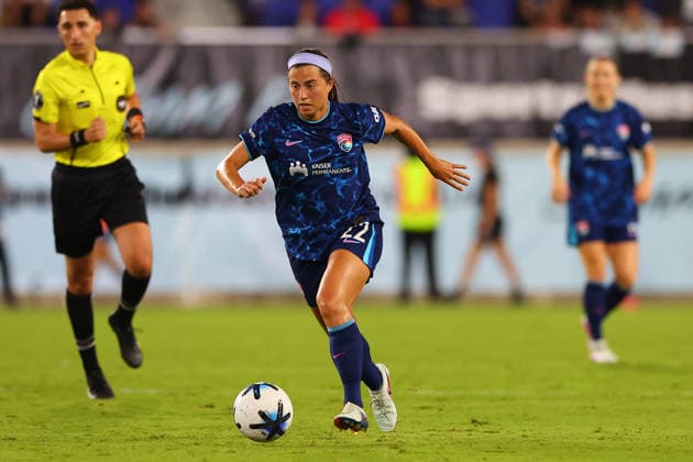 HARRISON, NJ - AUGUST 07: Lia Godfrey 22 of the San Diego Wave FC during the first half of the NWSL game against Gotham FC on August 7, 2026 at Sports Illustrated Stadium in Harrison, New Jersey. (Photo by Rich Graessle Icon Sportswire) SOCCER: AUG 07 NWSL Gotham FC vs SD Wave EDITORIAL USE ONLY Icon26080729993