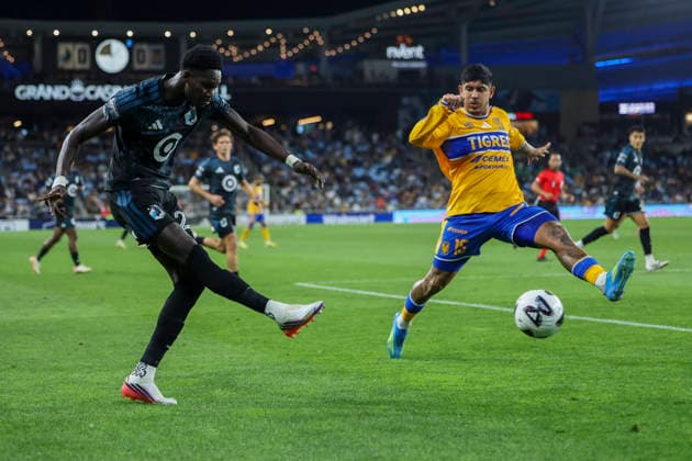 August 7, 2026, St. Paul, Minnesota, United States: Minnesota United FC forward MAMADOU DIENG (29) shoots ahead of Tigres UANL defense ALAN FRANCO (15). Minnesota United hosted Tigres UANL August 7th. The teams faced off at Allianz Field in St. Paul, Minnesota. Tigres UANL was victorious in a penalty shootout. Leagues Cup 2026 - Tigres UANL 4:2 Minnesota United  - ZUMAt166 20260807_zsp_t166_003 Copyright: xMichaelxTurnerx
