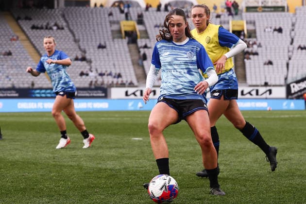 Chelsea Women v Auckland FC Women s Invitational XI Pre-Season Friendly Maggie Jenkins of Auckland FC Women s Invitational XI warms up ahead of the Pre-Season Friendly match at Eden Park, Auckland 08 08 2026 UK Newspapers OUT Copyright: xAlexxLeechx FIL-23738-0009