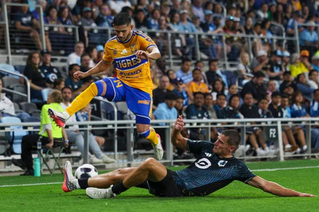 August 7, 2026, St. Paul, Minnesota, United States: Minnesota United FC defense MORRIS DUGGAN (23) tackles the ball away from Tigres UANL midfielder JESUS GARZA (14). Minnesota United hosted Tigres UANL August 7th. The teams faced off at Allianz Field in St. Paul, Minnesota. Tigres UANL was victorious in a penalty shootout. Leagues Cup 2026 - Tigres UANL 4:2 Minnesota United  - ZUMAt166 20260807_zsp_t166_041 Copyright: xMichaelxTurnerx