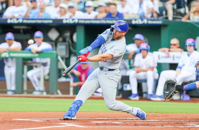AUG 07, 2026: Chicago Cubs first baseman Michael Busch (29) at bat in the 1st inning against the Kansas City Royals at Kauffman Stadium Kansas City, MO. CSM Kansas City United States - ZUMAc04_ 20260807_zma_c04_159 Copyright: xRomanxPunox