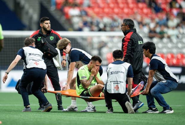 August 7, 2026, Vancouver, Bc, CANADA: Juarez FC s Ettson Ayon (29) is lifted off the pitch during the second half of a Leagues Cup soccer match against the Vancouver Whitecaps in Vancouver, on Friday, August 7, 2026. Canada News - August 7, 2026  - ZUMAc35_ 20260807_zaf_c35_137 Copyright: xEthanxCairnsx