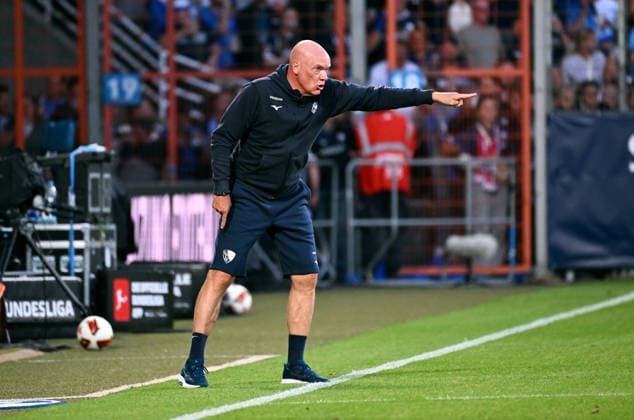 Bochum, Germany, 2. Bundesliga, Matchday 1, Vonovia Ruhrstadion Bochum, VfL Bochum vs Hertha BSC Berlin 0:1; Headcoach Uwe Rösler (BOC). *** Bochum, Germany, 2. Bundesliga, Matchday 1, Vonovia Ruhrstadion Bochum, VfL Bochum vs. Hertha BSC Berlin 0–1 Head Coach Uwe Rösler BOC