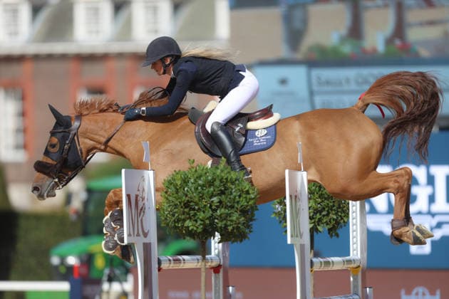 Longines Global Champions Tour, Royal Hospital Chelsea, London, UK - 08 08 2026 Sally Goding (GBR) riding Red Head in the Hyde Park Stables Trophy during the 2026 Longines Global Champions Tour in London London Royal Hospital Chelsea London GBR, UK NEWSPAPERS OUT Copyright: xMarkxGreenwoodx