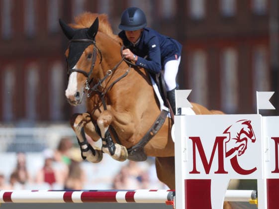 Longines Global Champions Tour, Royal Hospital Chelsea, London, UK - 08 08 2026 Tessa Dollar (GBR) riding Contarno in the Hyde Park Stables Trophy during the 2026 Longines Global Champions Tour in London London Royal Hospital Chelsea London GBR, UK NEWSPAPERS OUT Copyright: xMarkxGreenwoodx